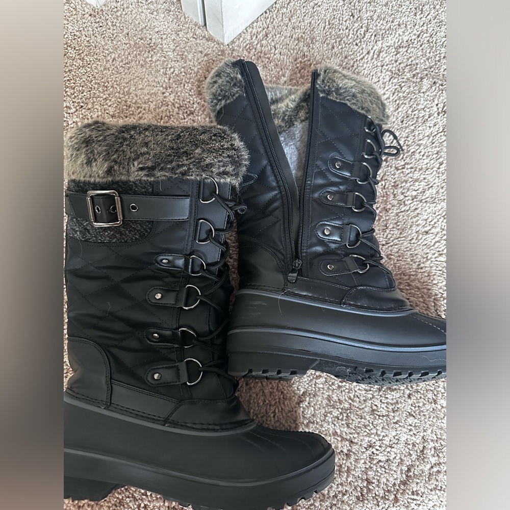 Snow Boots